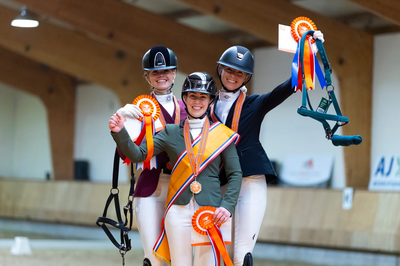 Volg de KNHS Indoorkampioenschappen 2026 hier 