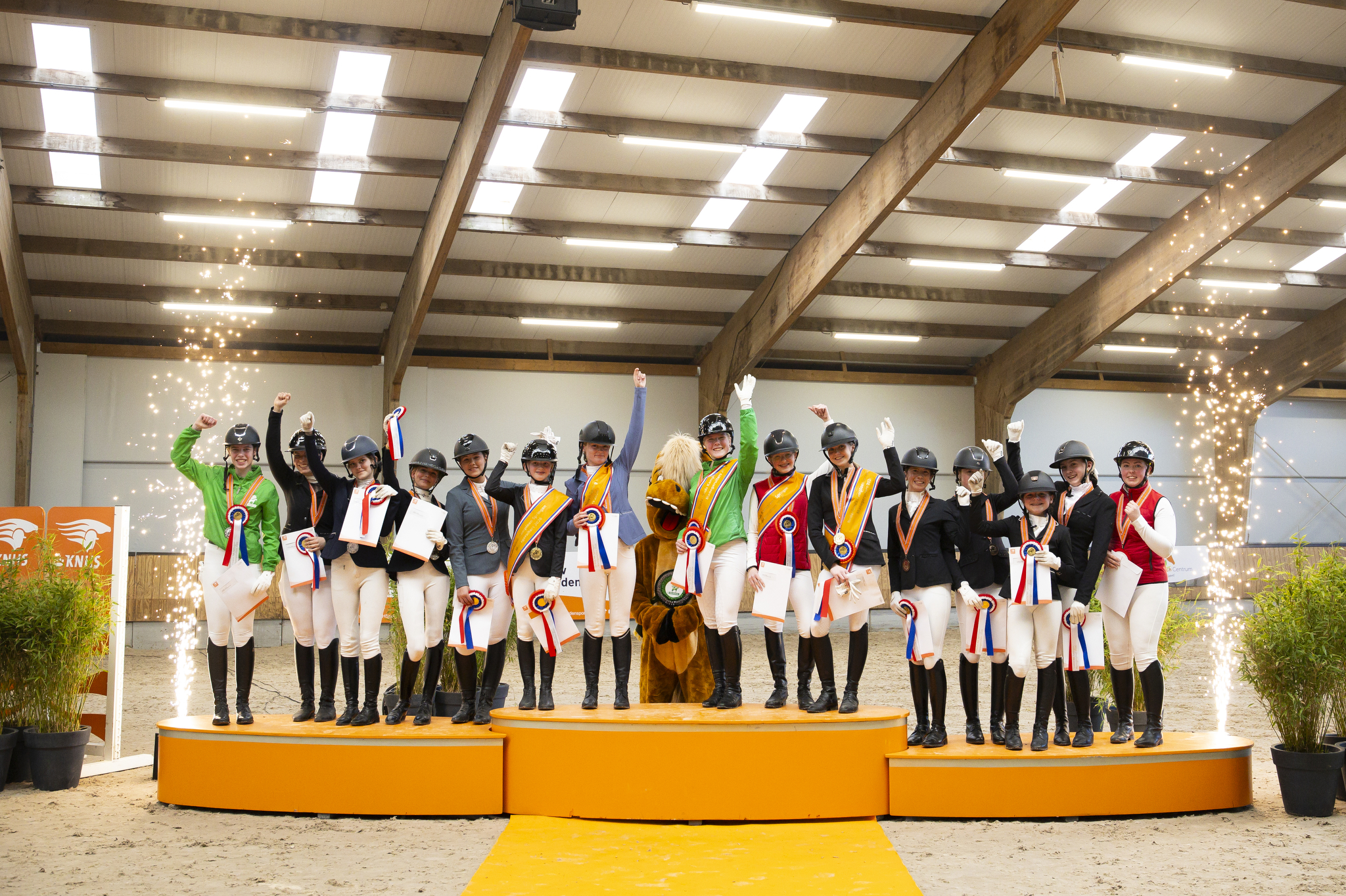 Groot feest tijdens NK Springen Manegeruiters 2026 