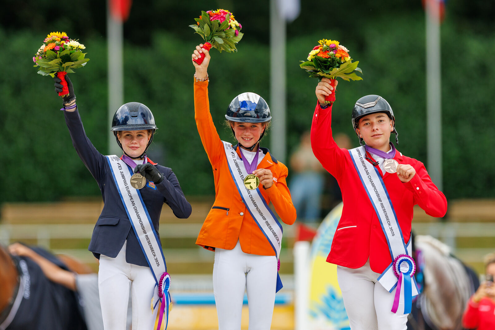 Goud en twee keer zilver op EK springen jeugd