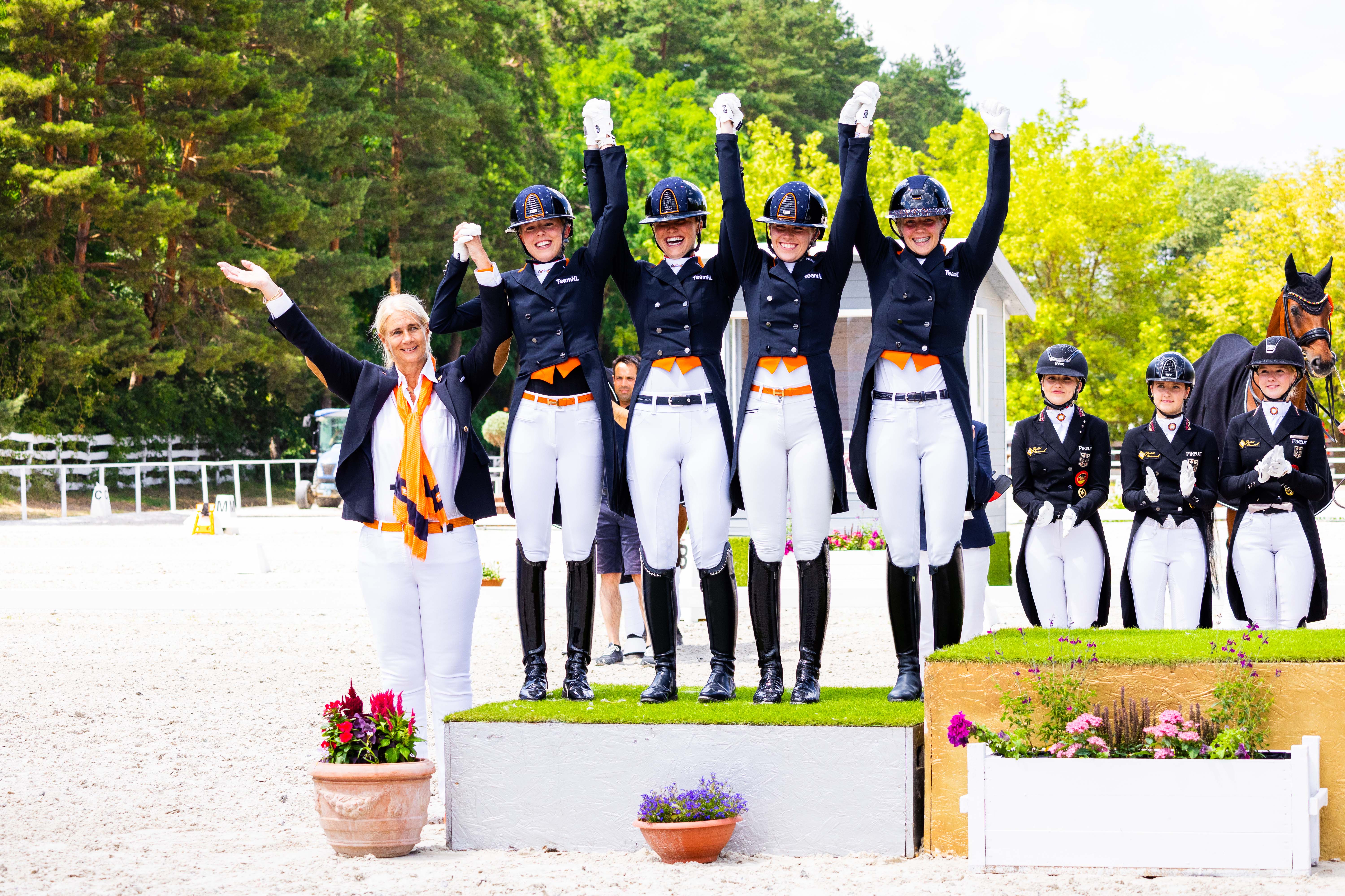 Het Young Riders Team behaalde een zilveren medialle op het EK 2026