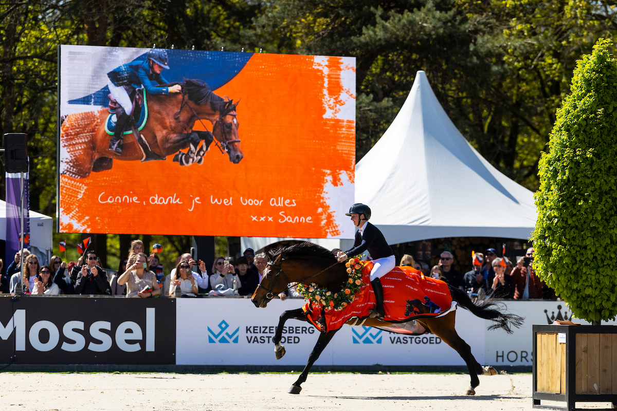 NK Springen: Emotioneel afscheid van Con Quidam 